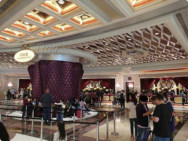 check in 櫃台 check in 櫃台