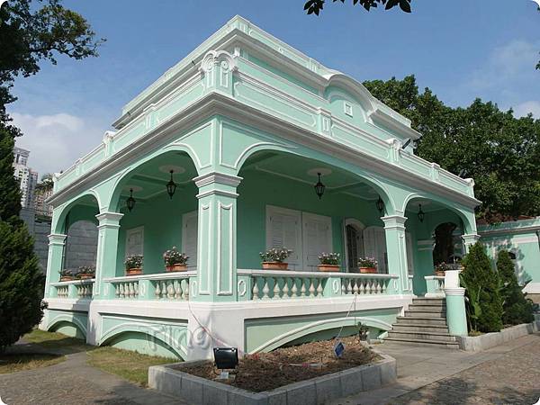 PhotoGrid_1449517416496.jpg PhotoGrid_1449517416496.jpg