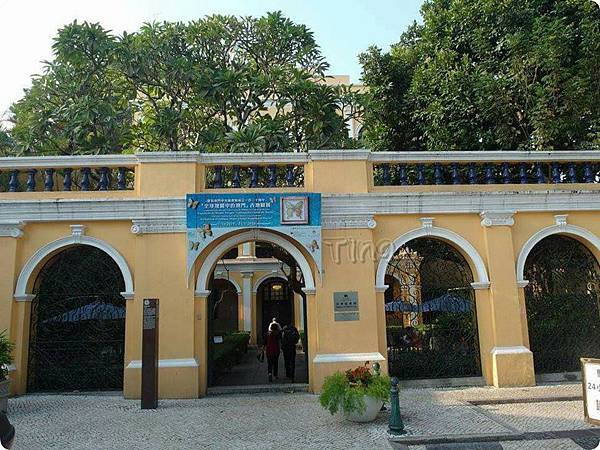 12308806_10153132199636401_3730661642130982685_n.jpg 12308806_10153132199636401_3730661642130982685_n.jpg