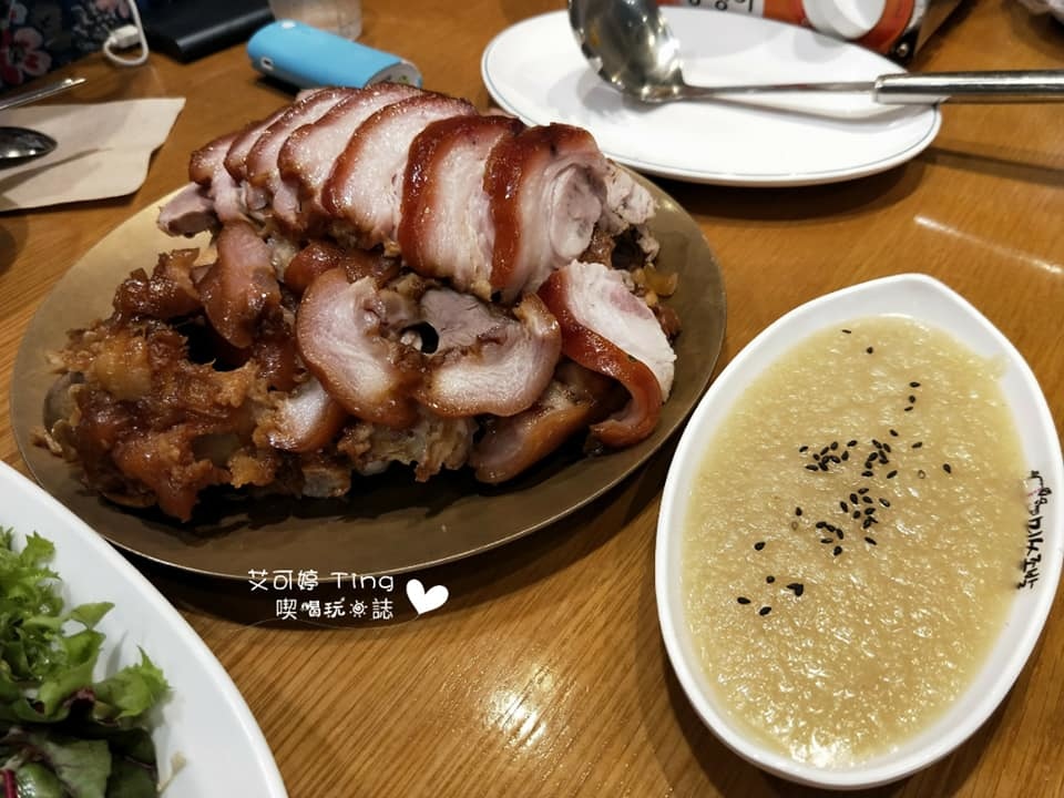 豬腳小姐 豬腳小姐