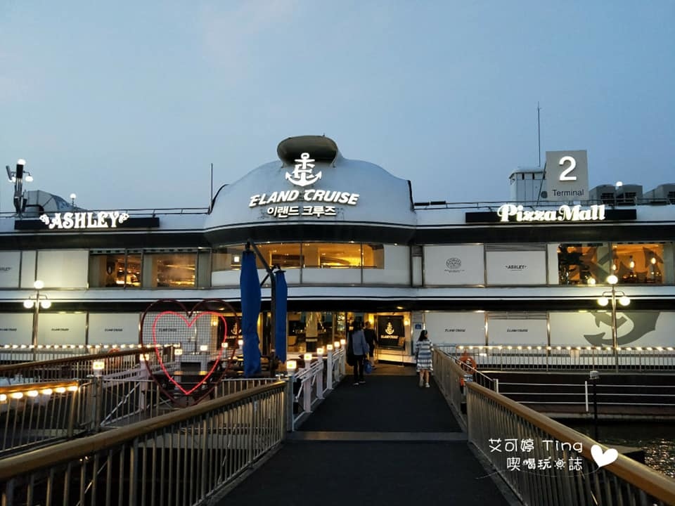 音樂遊覽船 音樂遊覽船