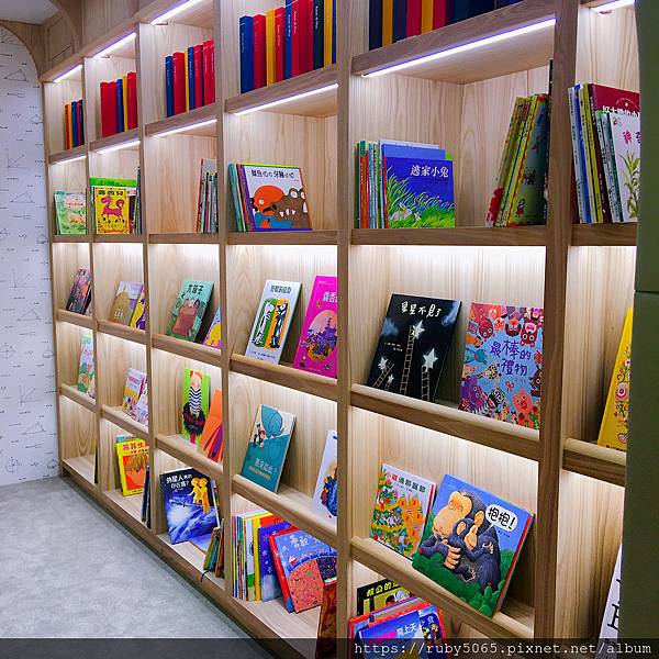 IMG_6989.JPG IMG_6989.JPG