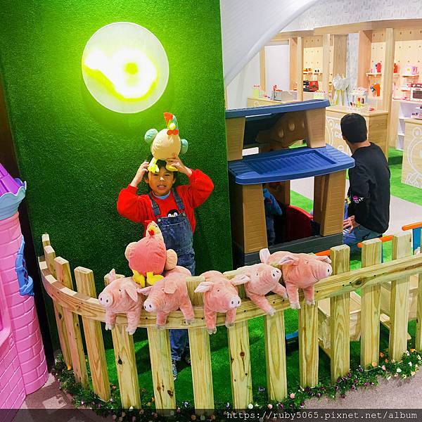 IMG_7012.JPG IMG_7012.JPG