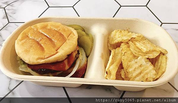 IMG_0579.JPG IMG_0579.JPG