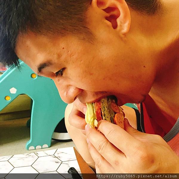 IMG_0574.JPG IMG_0574.JPG