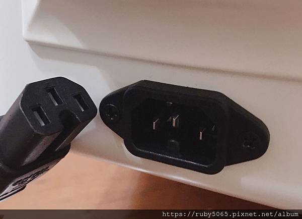 IMG_0957.JPG IMG_0957.JPG