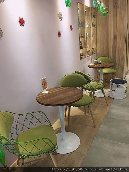 IMG_1385.JPG IMG_1385.JPG