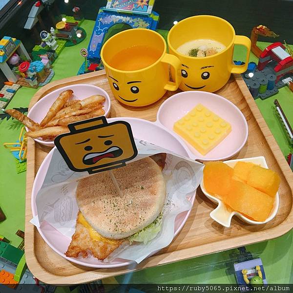 IMG_3258.JPG IMG_3258.JPG