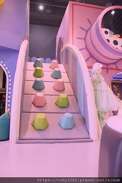 IMG_4437.JPG IMG_4437.JPG