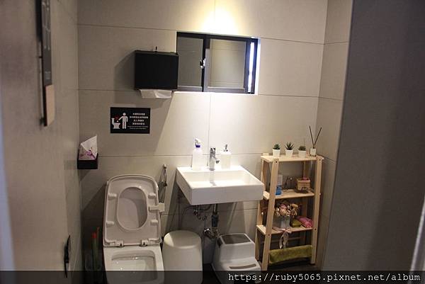 IMG_5746.JPG IMG_5746.JPG