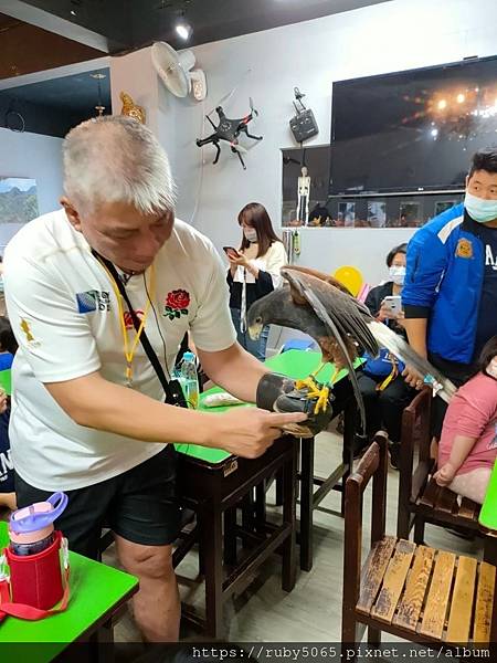 小小訓鷹師_210418_8.jpg 小小訓鷹師_210418_8.jpg