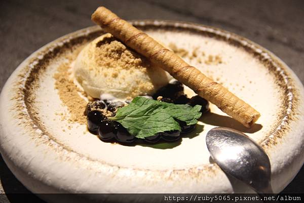 IMG_2211.jpg IMG_2211.jpg