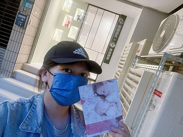 泌乳思庭國際泌乳諮詢 新手媽媽 產後脹奶塞奶不通順,需要有 泌乳思庭國際泌乳諮詢 新手媽媽 產後脹奶塞奶不通順,需要有