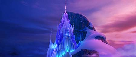 disney-frozen-elsa-the-snow-queen-ice-palace-1024x429