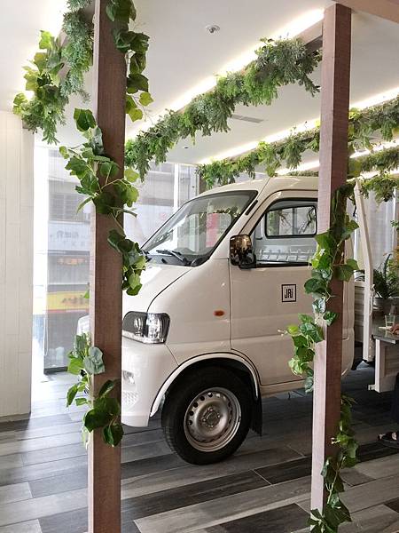 IMG_E3639.JPG IMG_E3639.JPG