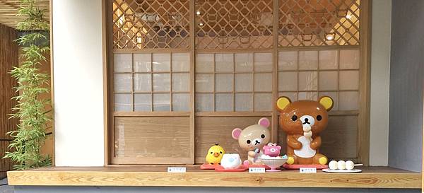 IMG_E4512.JPG IMG_E4512.JPG