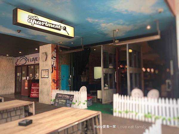 Melbourne AYCE Buffalo Wings 墨爾本 水牛城辣雞翅 吃到飽 Melbourne AYCE Buffalo Wings 墨爾本 水牛城辣雞翅 吃到飽