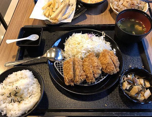 S__32669710 S__32669710