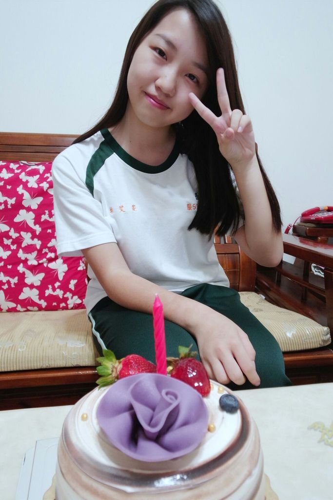 165735.jpg 165735.jpg