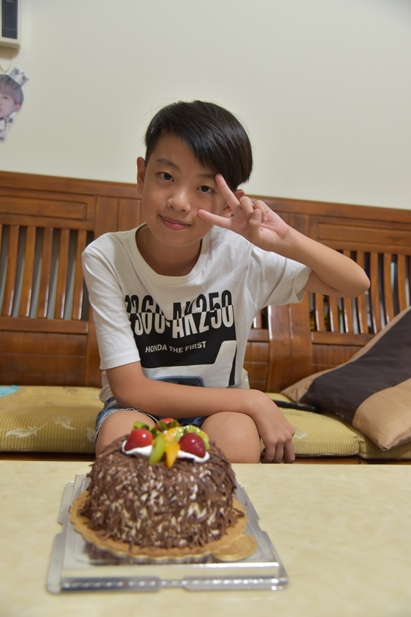 兒子2.jpg 兒子2.jpg