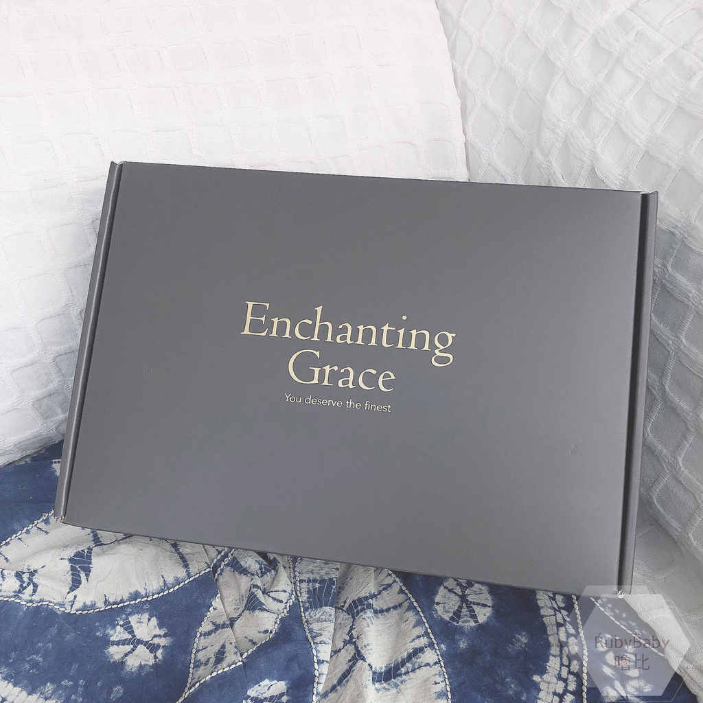 Enchanting Grace (3).jpg Enchanting Grace (3).jpg