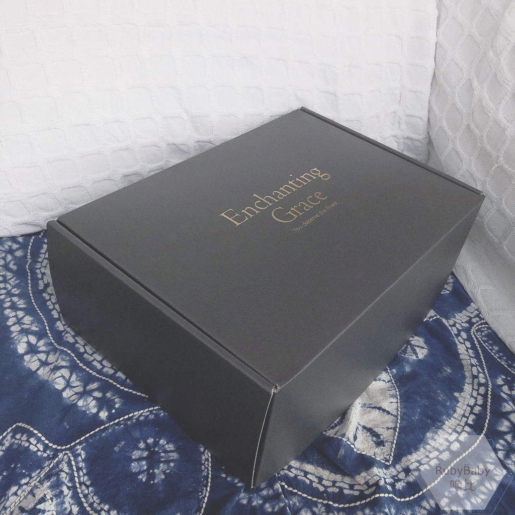 Enchanting Grace (4).jpg Enchanting Grace (4).jpg