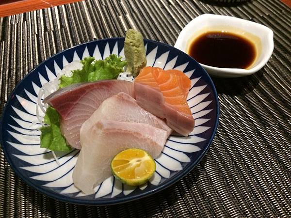 IMG_3631.JPG IMG_3631.JPG