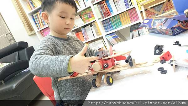 171052.jpg 171052.jpg