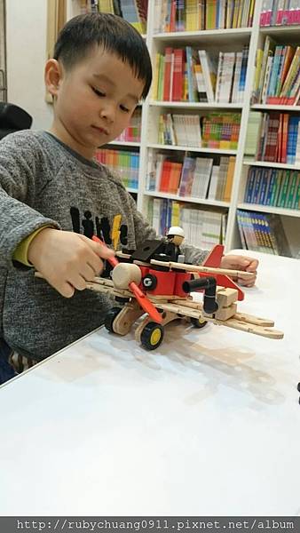 171051.jpg 171051.jpg