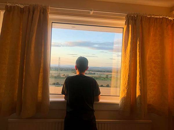 pic_03.jpg pic_03.jpg