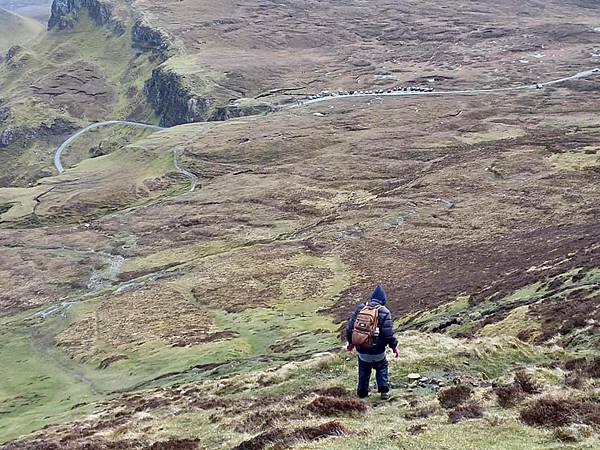 hiking pic_03.jpg hiking pic_03.jpg