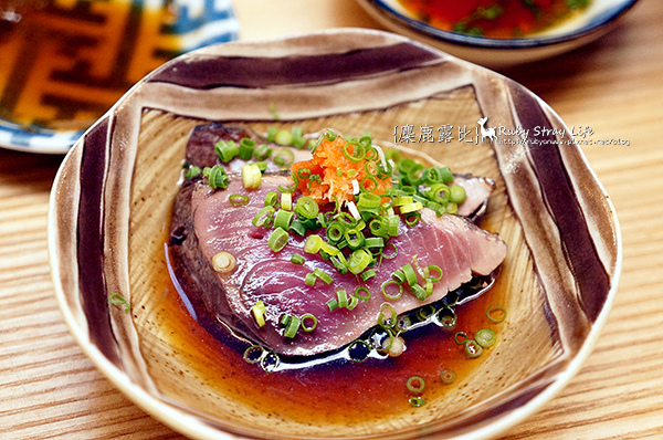 DSC04437稻草燻鰹魚.jpg DSC04437稻草燻鰹魚.jpg