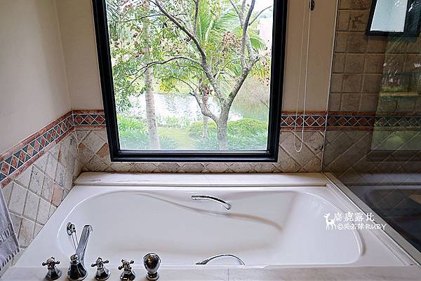 IMGL2225.jpg IMGL2225.jpg