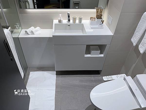 IMG_0243.jpg IMG_0243.jpg