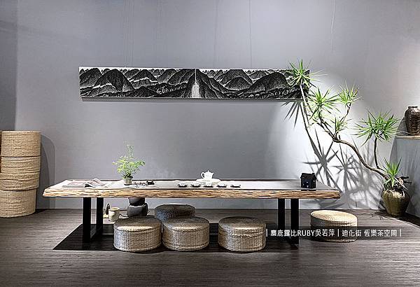 IMG_1704.jpg IMG_1704.jpg