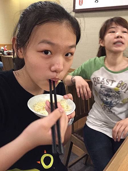 IMG_1575.JPG IMG_1575.JPG