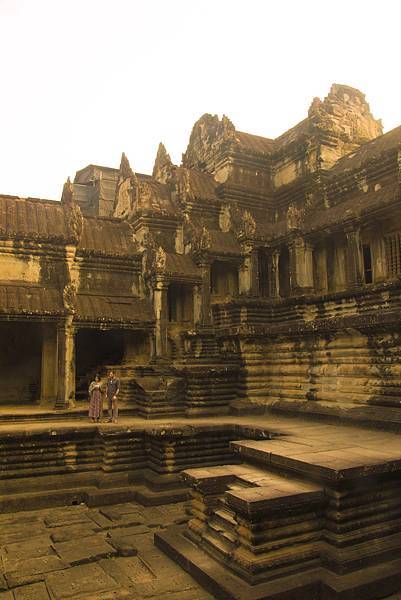 Angkor Wat (28).JPG