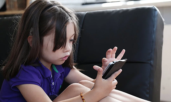 手機.png 手機.png