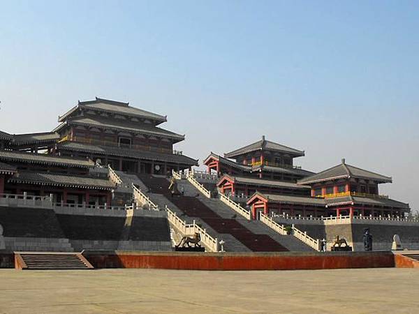 阿房宮.jpg 阿房宮.jpg