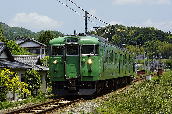 舞鶴線火車.png