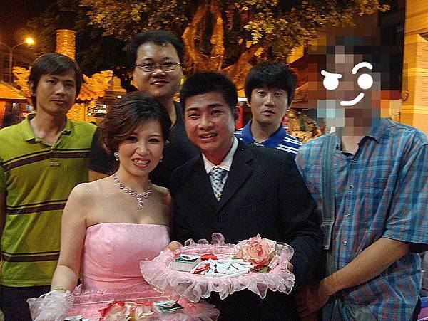 林嘉煌同學結婚啦....