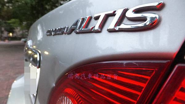 X6D+ 安裝於 ALTIS11.jpg