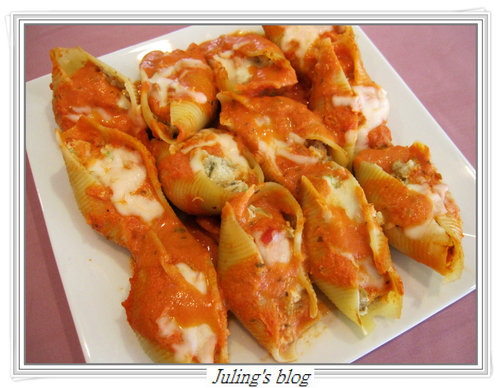 Clam Stuffed Pasta Shells(貝殼麵鑲蛤蜊)