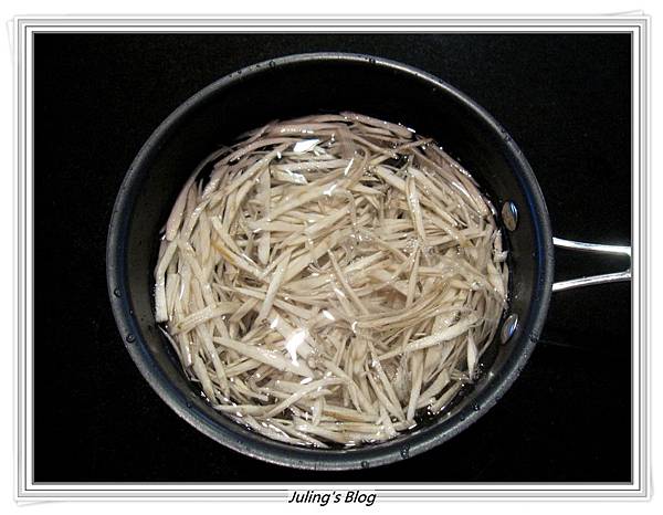 芝麻海苔牛蒡做法1.JPG 芝麻海苔牛蒡做法1.JPG