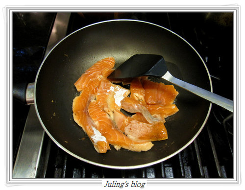 豆豉鮭魚鬆3.jpg