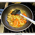 滑蛋鹹豬肉做法5.JPG