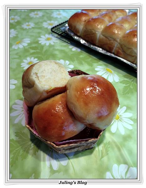 蜂蜜牛奶餐包1.JPG 蜂蜜牛奶餐包1.JPG