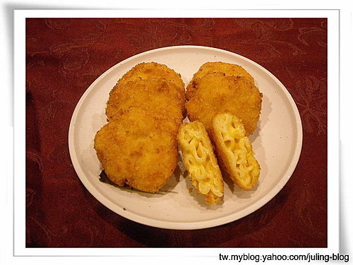 油炸起司通心麵(Fried Mac and Cheese).jpg