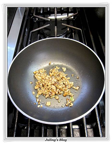 玉米脆皮豆腐做法1.JPG 玉米脆皮豆腐做法1.JPG