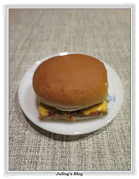 起司漢堡肉3.JPG
